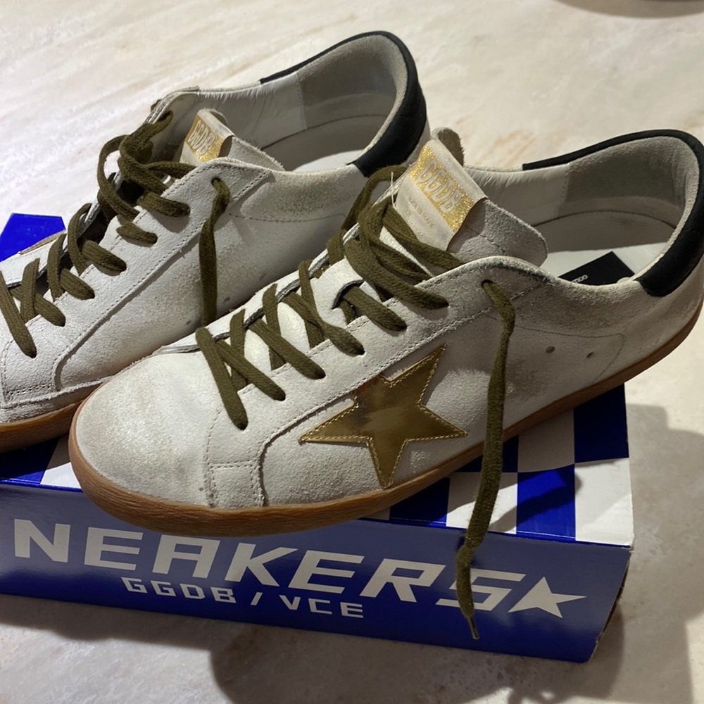 Golden Goose Superstar Size 43